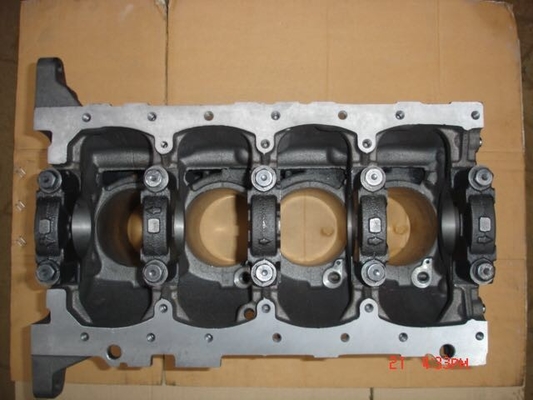 Excavator 3L Cylinder Block Excavator Replacement Vol-vo Hitachi Hyundai