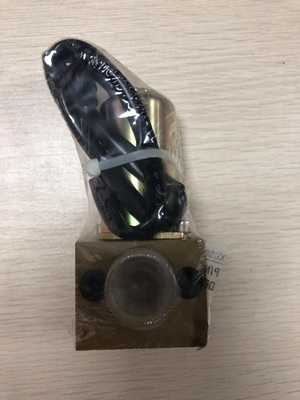 E320B Excavator Hydraulic Main Pump Solenoid Valve Seat 1393990 Solenoid Valve 139-3990