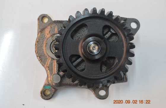 Oil Pump Assy 1131003133 Diesel Engines Parts For Hitachi