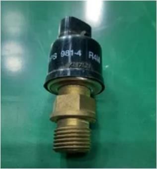 31E5-40520 31E540520 SENSOR For HYUNDAI R140LC-7 R160LC-7 R180LC-7