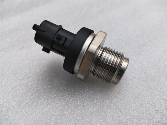Fuel Pressure Sensor 3974092 20973777 VOE20973777 For Volvo D6D