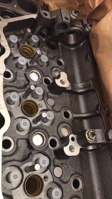 Isuzu 6HK1 Bare Cylinder Head ZAX330 ZAX350 Cylinder Head Replacement